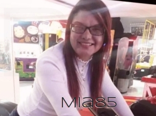 Mia85